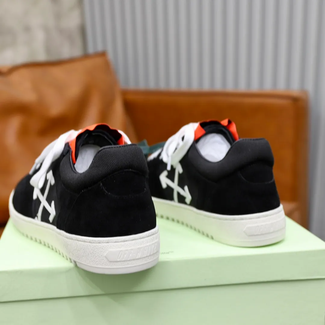 Men's shoes: 462💰💶【off-white】👫 Original one-to-one replica, high-end quality🥳The latest model has not been listed on the official website yet, the top version. Fabric: Imported original leather splicing Lining: Imported breathable mesh Outsole: Original rubber soft, light and wear-resistant Outsole Male 38-44 (customized for 45 and 46)